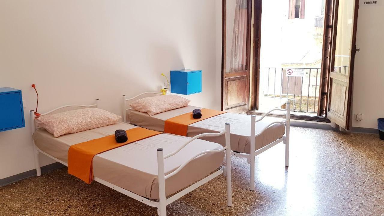 Casa Fiori Hotel เวนิส ภายนอก รูปภาพ